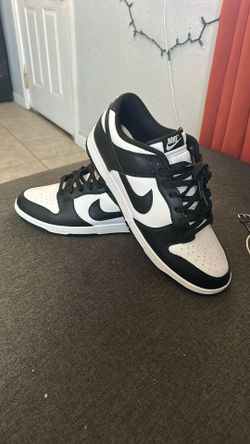 BRAND NEW PANDA DUNKS
