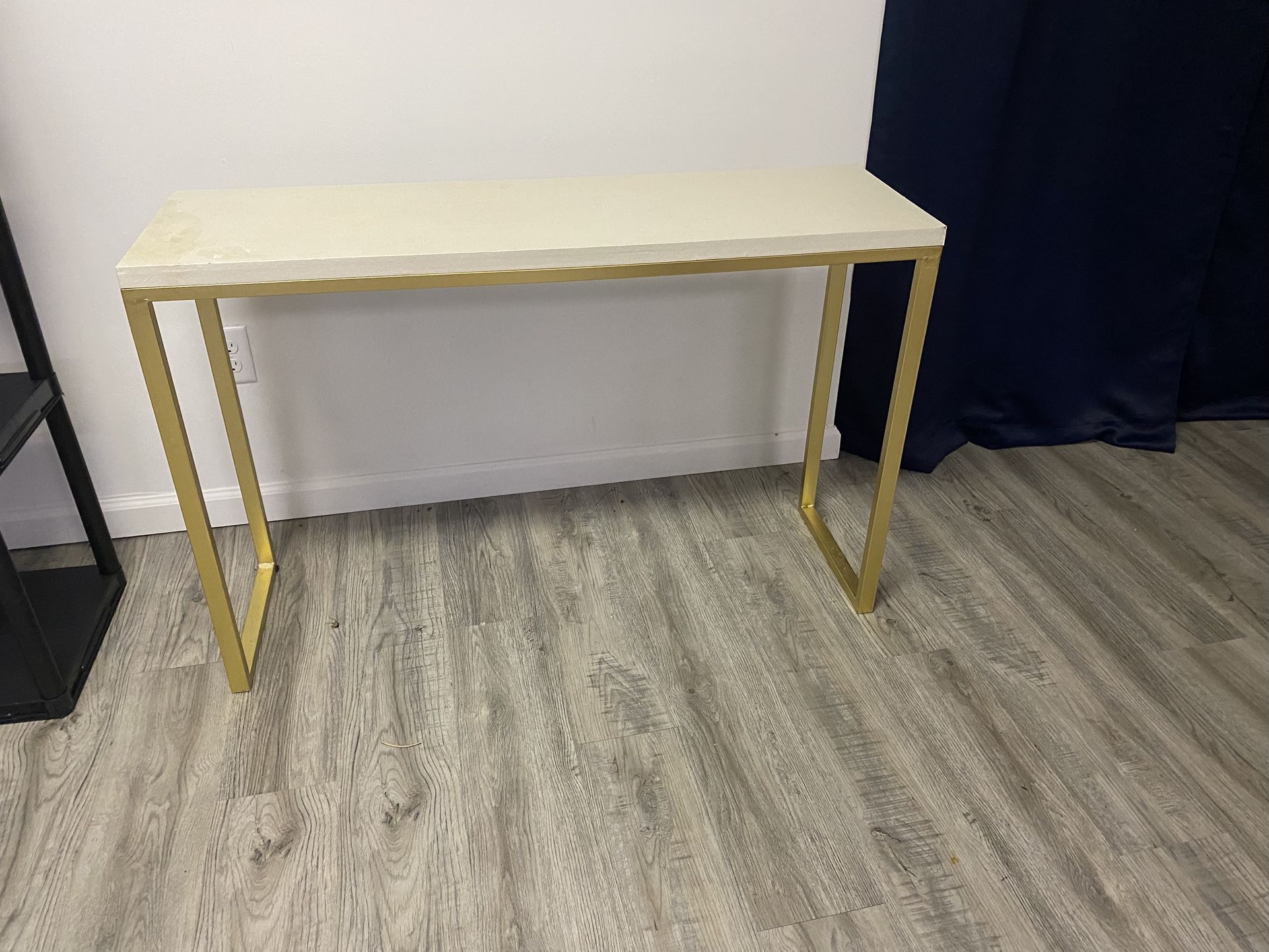 Walk-in Table
