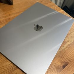 MacBook Air 2023 M2 15 Inch (Space Gray)