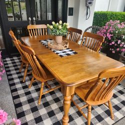 Farmhouse Dining Table 
