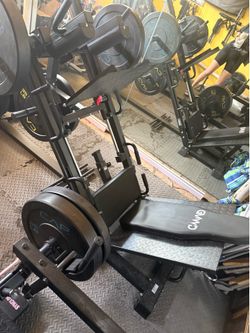 GMWD leg press hack squat machine ( plates not included )