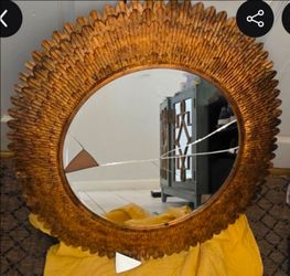 FREE Large mirror broken glass or repurpose frame
