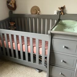 Mini Crib & Changer Gray