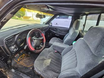 2000 Chevrolet S-10