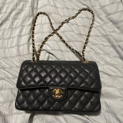 Chanel Classic Flap Bag Black Caviar GHW