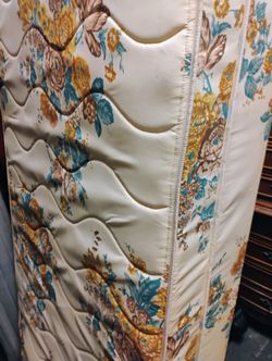 Twin Mattress With Matching Box Spring 