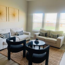 7ft Sofa & Rug FOR SALE! 