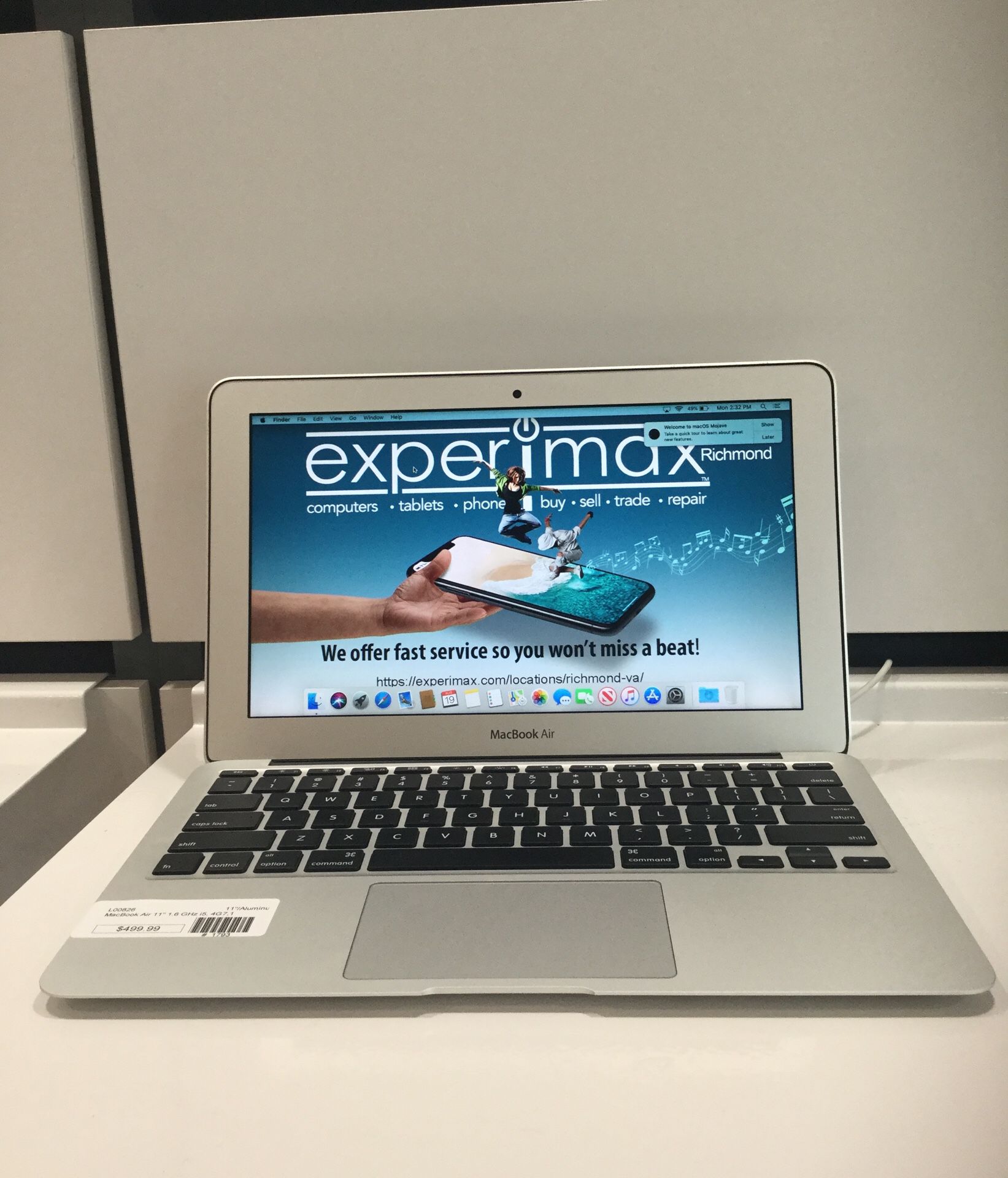 MacBook Air 11” 1.6GHz i5, 4GB