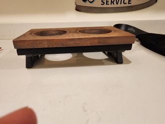 Small Decorative Puppy / Dog Bowl Holder