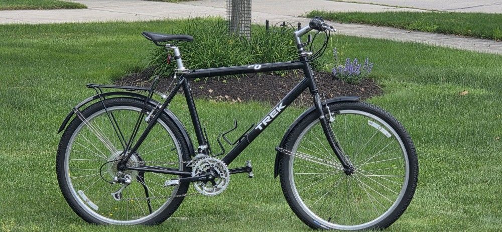 TREK SLR 8000 - MOUNTAIN BIKE - EX LARGE FRAME - TUNED
