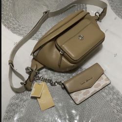 New Michael Kors Fanny Pack 