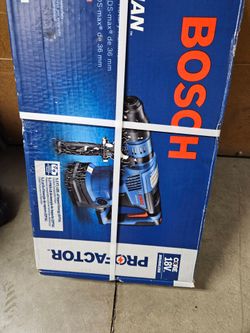 BOSCH ROTARY HAMMER NUEVO