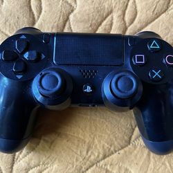 PlayStation 4 wireless controller