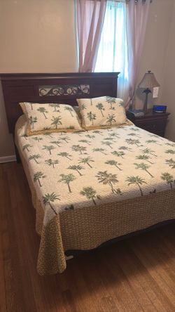 Bedroom set all wood