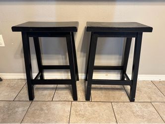 Wood bar stools