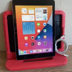Apple iPad 5th Generation 128GB with kids protective case & Charger