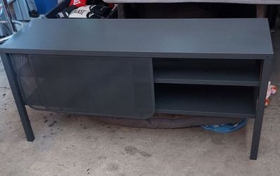 Metal tv Stand