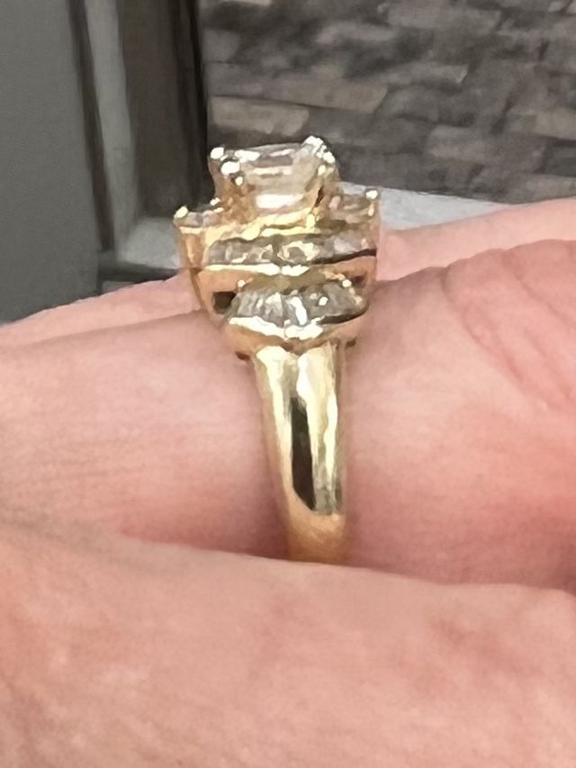 Diamond Ring With Baguette Cut Diamonds