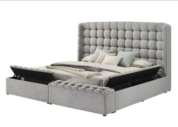 UPHOLSTERY STORAGE PLATFORM BED NEW IN BOX
