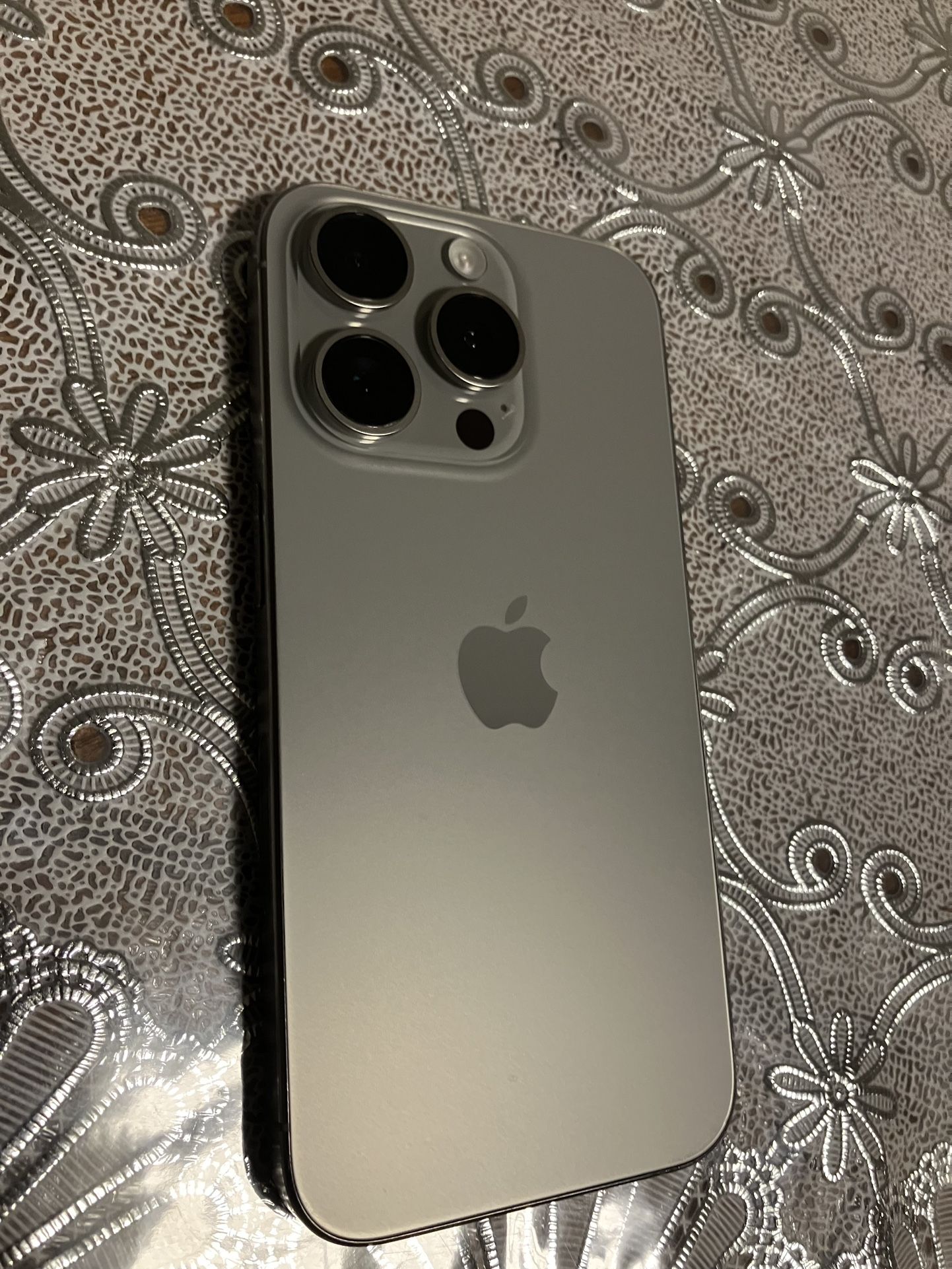 iPhone 15 Pro < 128GB> "Silver"