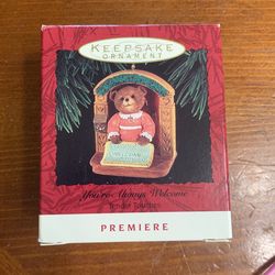 1993 Vintage Hallmark Ornament - Welcome Bear