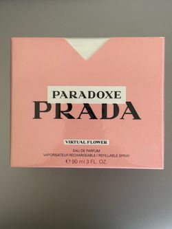 Prada Paradoxe Virtual Flower