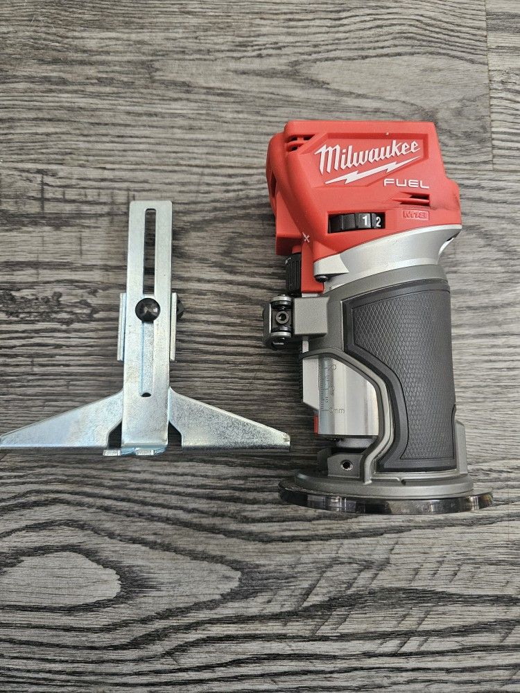 M18 Milwaukee Router (Tool Only)