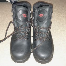Avenger Working Steel Toe boots
