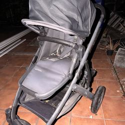 Uppa Baby Vista V2 Black Stroller 