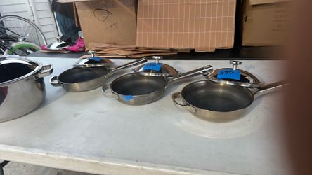 Pans and pots  8.5 inch pan Titanium non stick pots  Price is for each one  Brand: our place   Used  Pick up in sun valley  Cash only