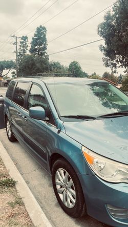 Volkswagen 2012 Routan