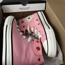 Girls Converse 