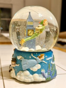 Peter Pan snow globe