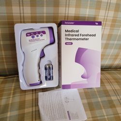 No-Contact Digital Infrared Thermometer, Forehead Thermometer for Adults and Kids, Fast Measurement, Fever Alarm and Memory Function NEW IN BOX, BATTE