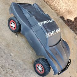 Traxxas Slash 4x4 Roller RC Car