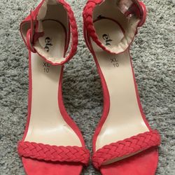 Womens Size 10 Heels 👠 