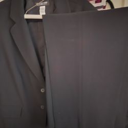 Women's Black Suit 22W