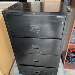 Hon Fireproof Lateral Filing Cabinet 