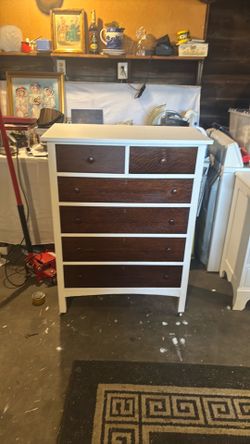 1920s Tiger oak 5 drawer dresser