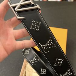 LOUIS VUITTON Brand Logo Leather Belt Men's Black Width 4CM(750)57