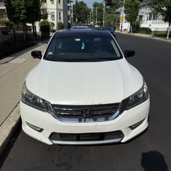 2013 Honda Accord EXL- V6 Navigation 