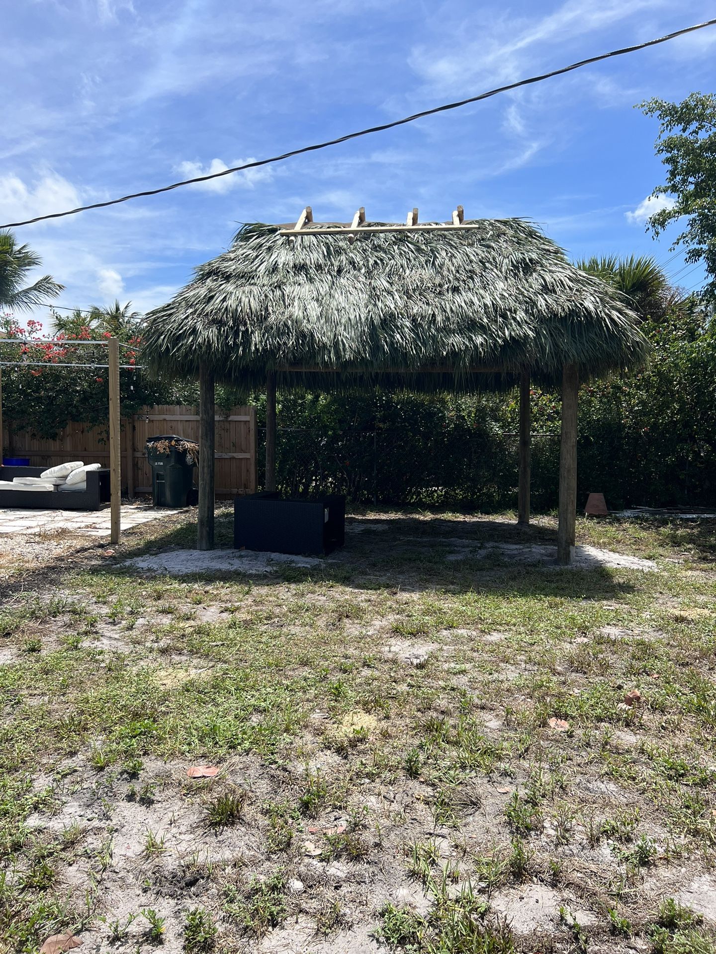 William Tiki Huts for Sale in Vlg Wellingtn, FL OfferUp