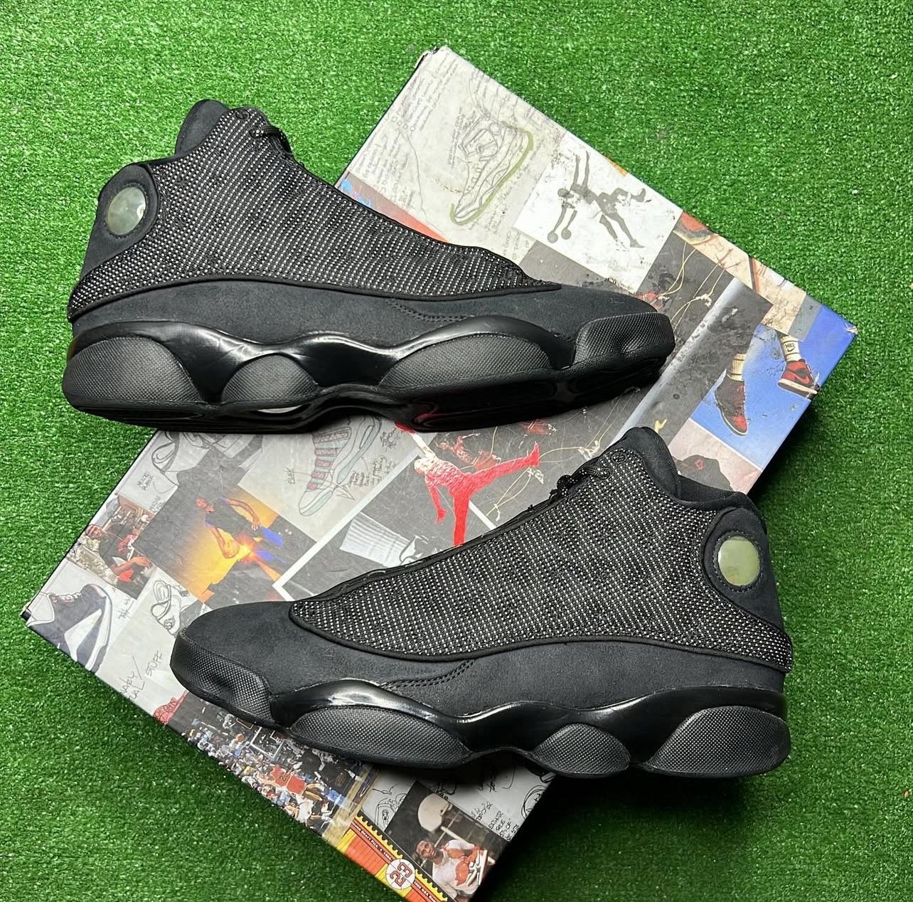 Air Jordan 13 Retro ‘ Black Cat ‘