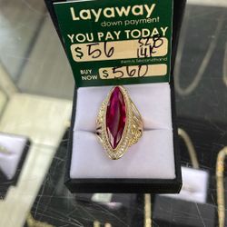 Women’s 14k Ring 