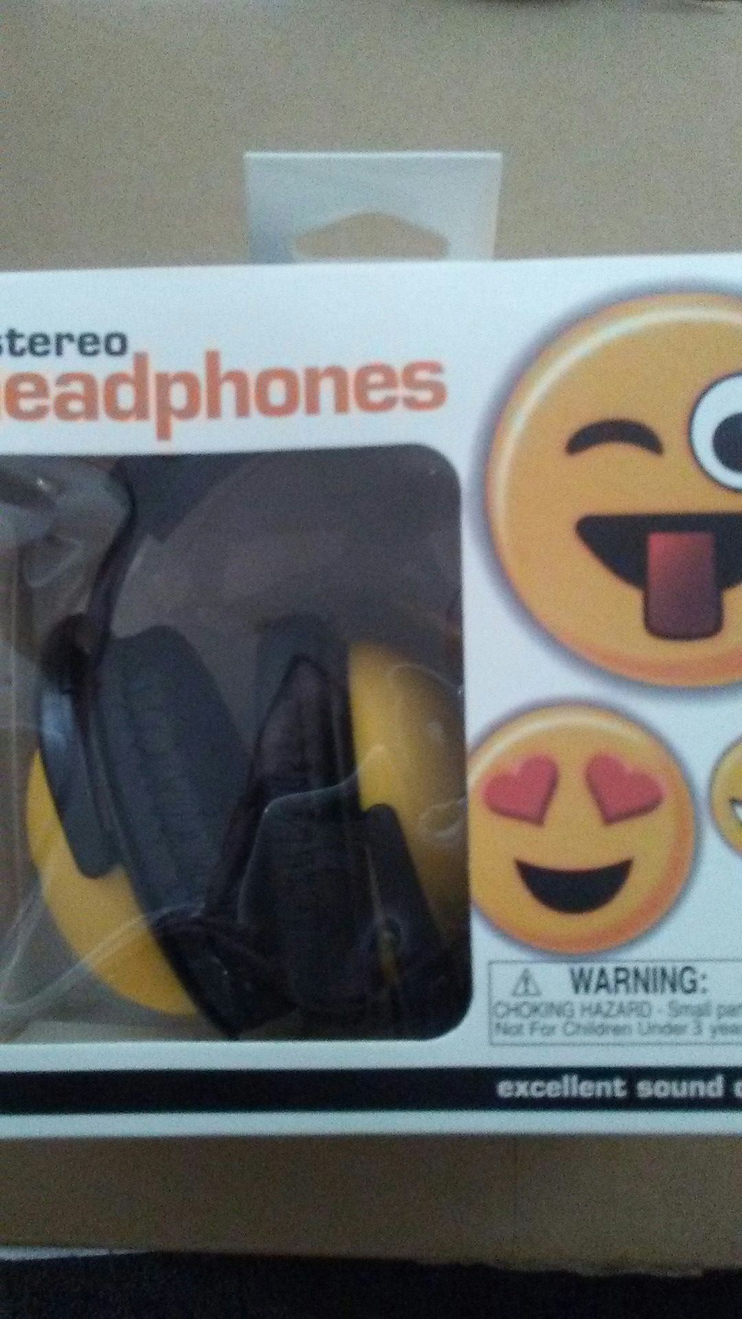 Emoji headphone