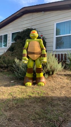 Michelangelo Life-Size Figure