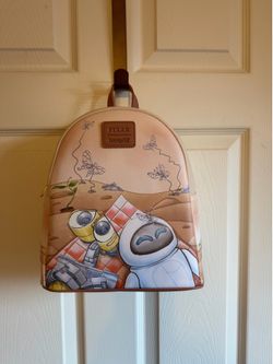 Loungefly Wall-E and Eve NWT