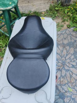 Harley seat