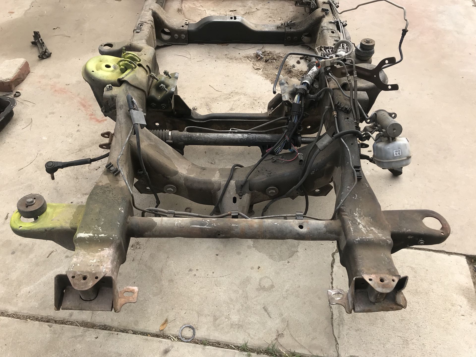 2000 2001 2002 2003 2004 2005 2006 Chevy Silverado GMC Sierra single cab regular cab chassis frame