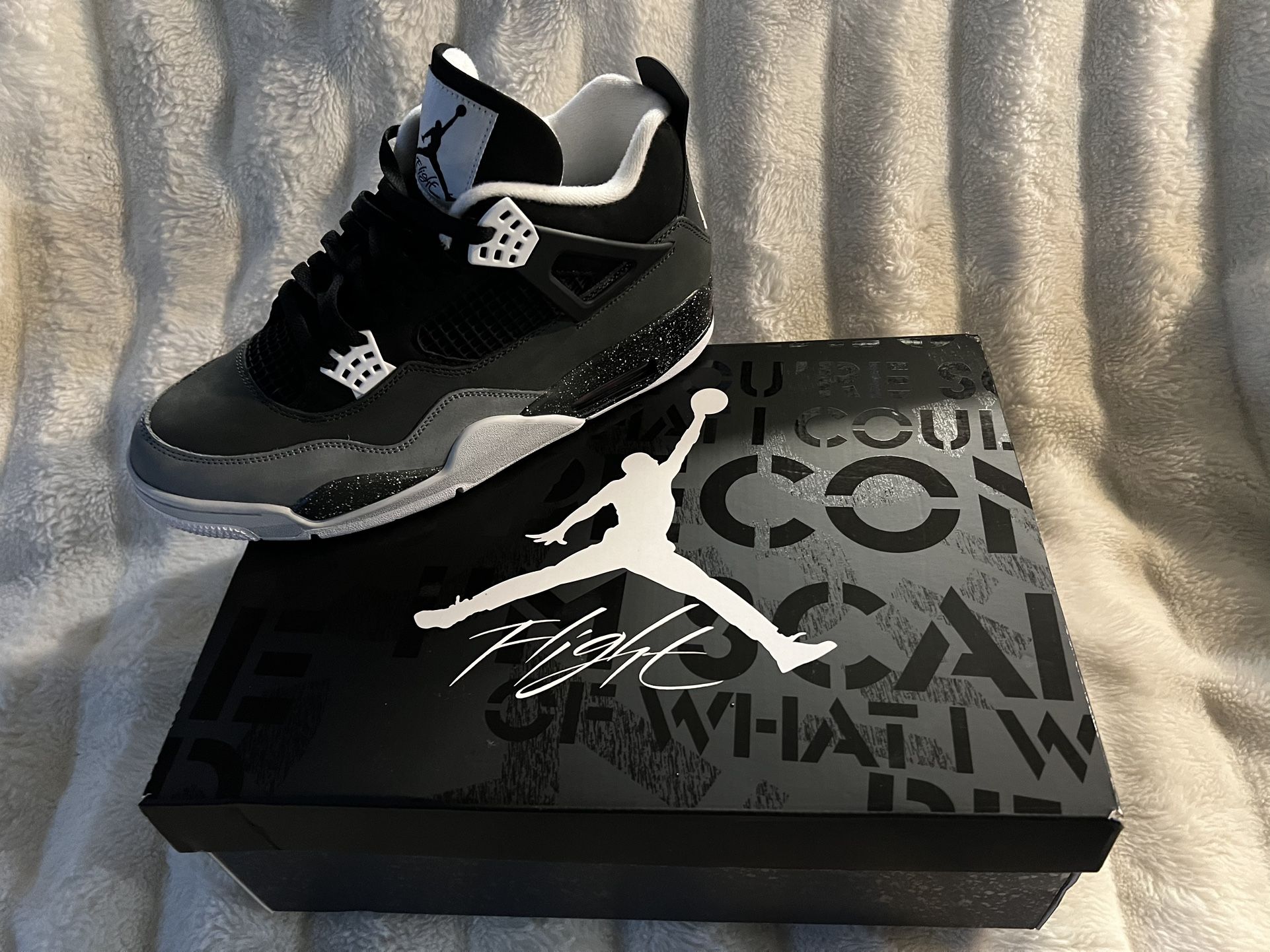 Mens Size 12 Retro 4 Fear Jordan Shoes